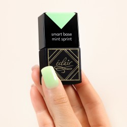 Nail styling with Smart Base Hybrid Mint Sprint 7ml Eclair Nail