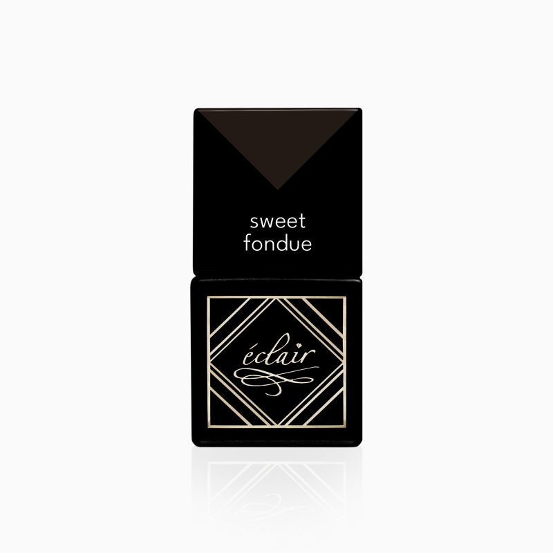 butelka lakieru hybrydowego Sweet Fondue 7ml Eclair Nail
