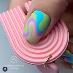 💙💚💜💖
Colorful manicure 
•
•
•
#eclairnails #manicure #manicurehybrydowy #paznokciehybrydowe #kolorowepaznokcie